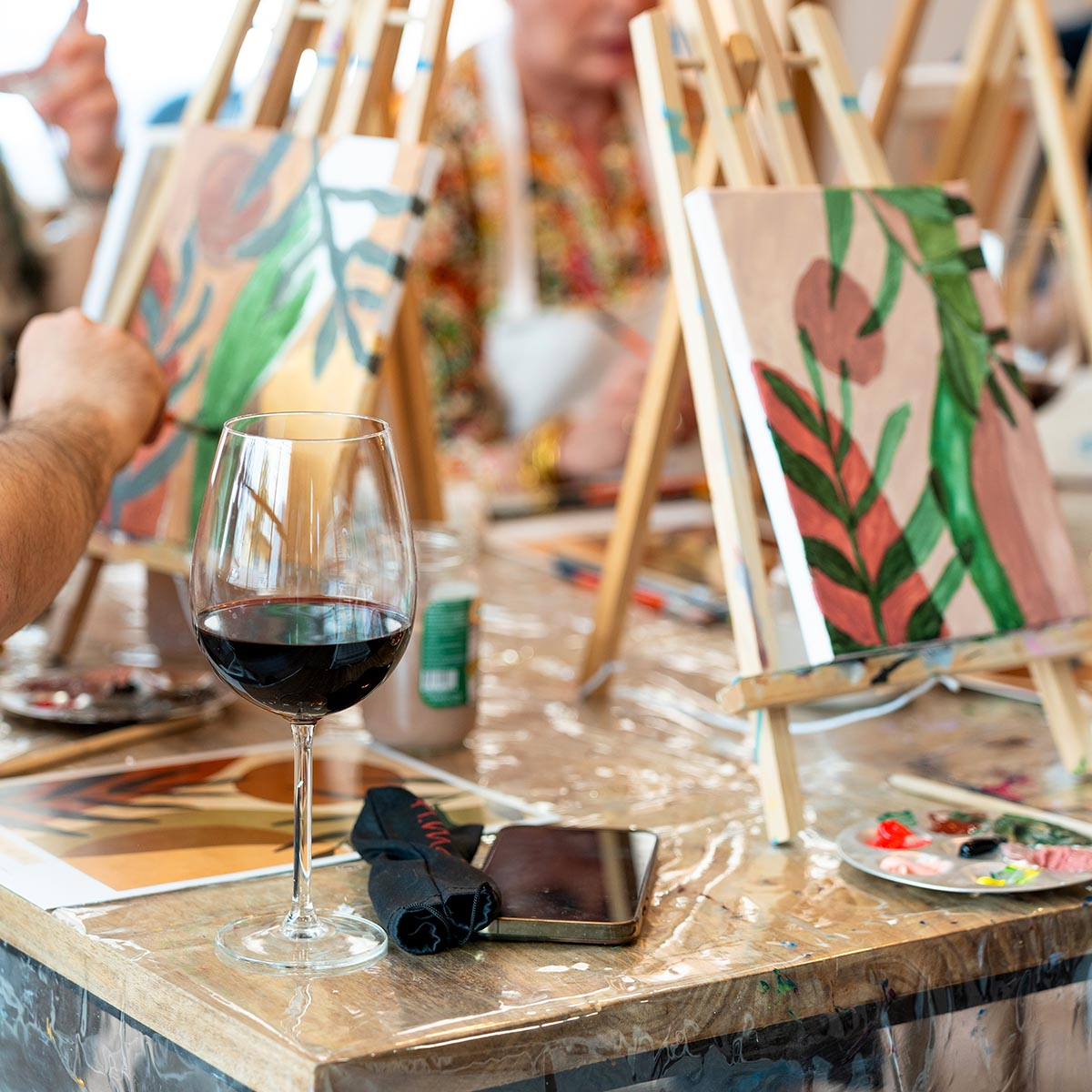 Paint, sip and snack fredagsbar